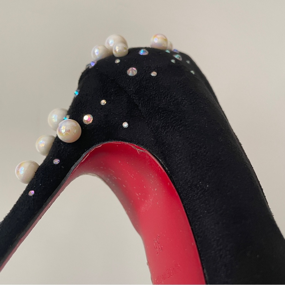 MORE PHOTOS 👠 Christian Louboutin Black Suede Embellished Pump - Size 35 - Picture 7 of 12